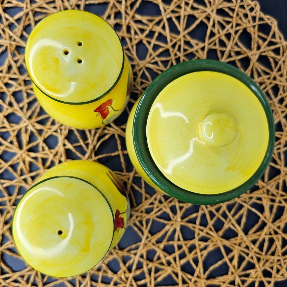 vintage salt and pepper shakers - Picture 3 of 6